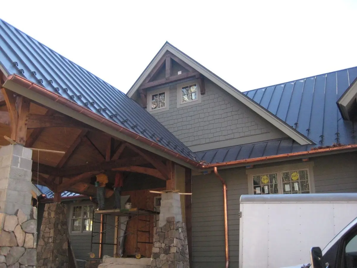 Craftsman Roofing team delivering quality roofing work in Wilshire-Montana